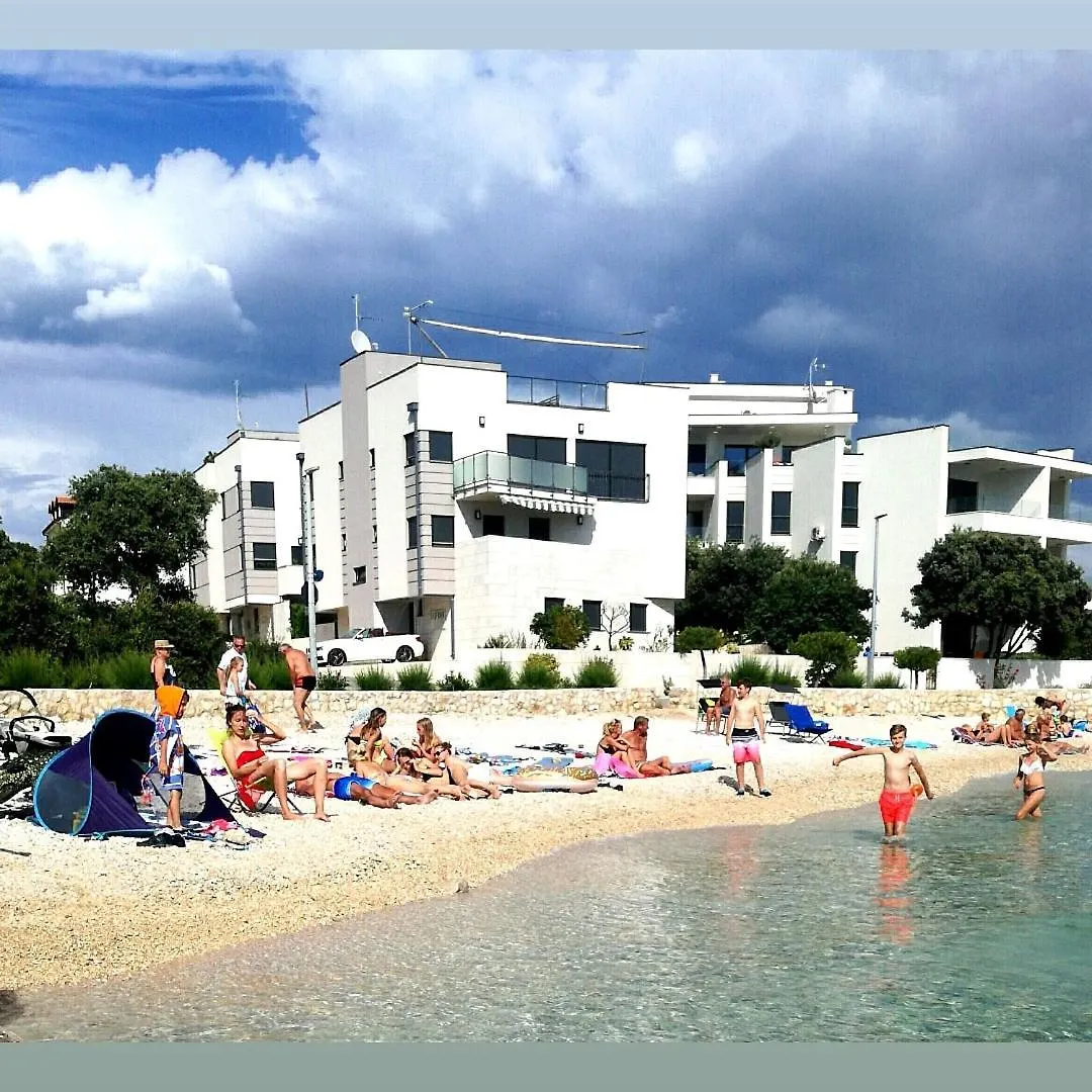 Beach Apartment In Mandre 0*,  Croatia
