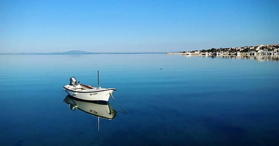Beach Apartment In Mandre